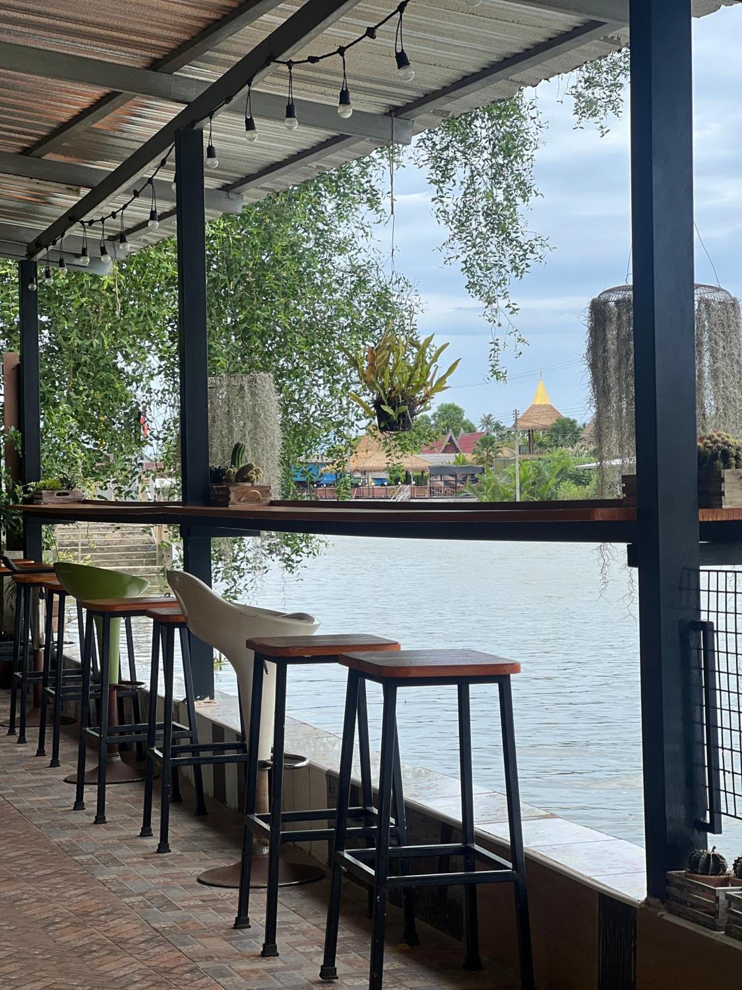 Bansuwan Homestay Amphawa Ngoại thất bức ảnh